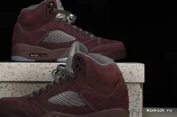 5 Air “Burgundy” Jordan 0601